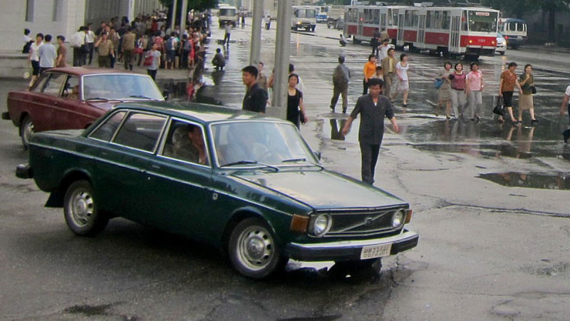 Illustration for article titled De dónde salió la flota de 1000 Volvos que Corea del Norte le robó a Suecia sin pagar un solo céntimo